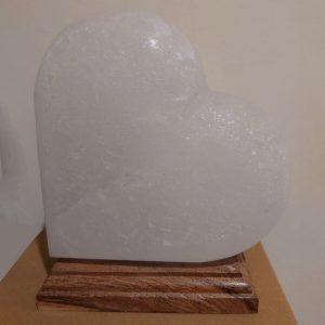 Foto principale Lampada di Sale Himalayano Bianco naturale a forma di Cuore 4Kg