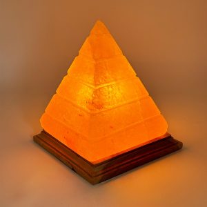 Foto principale Lampada di Sale Himalayano Rosa naturale a forma di Piramide Scolpita 3-4Kg