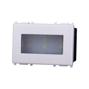 Foto principale Segnapasso Led 3 moduli 2,4W da incasso per scatola 503 bianco IP20 Bianco freddo 6000K compatibile anche con Vimar Plana